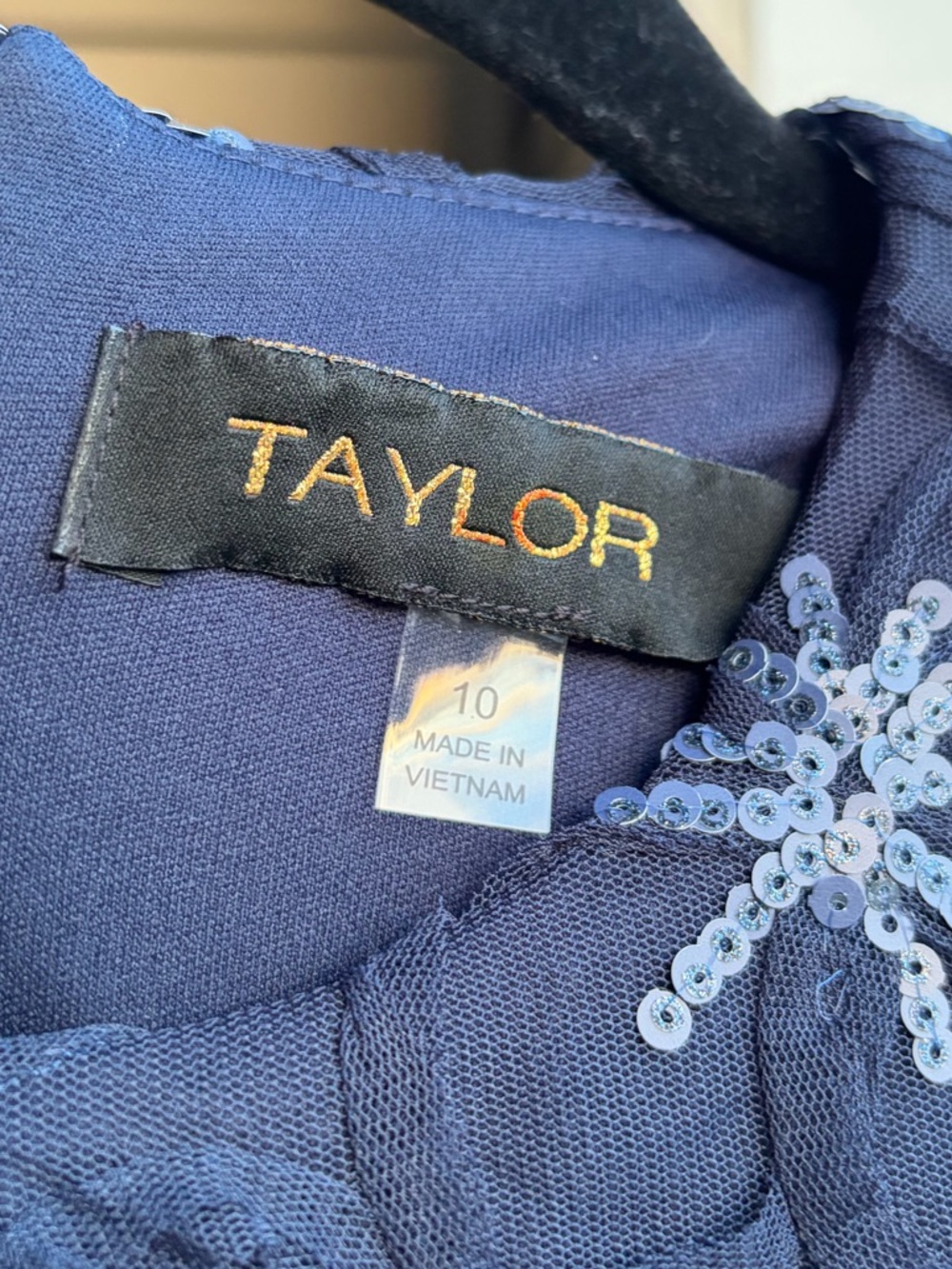 🆕🫐Taylor Navy Blue Floral Sequin Cocktail Dress Fit & Flare Party Dress Size 10 - Picture 14 of 17